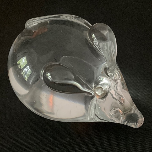 Art Glass Clear Paperweight Mouse - Picture 6 of 6